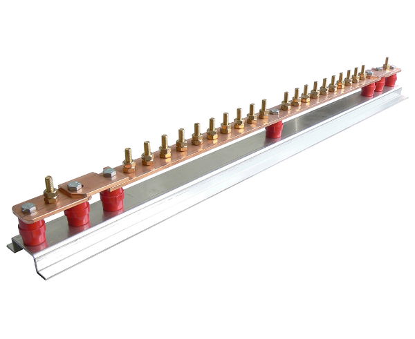 20 Way, 2 Link Earth Bar. 50x6 Bar, M10 Bolts, 35mm Centres